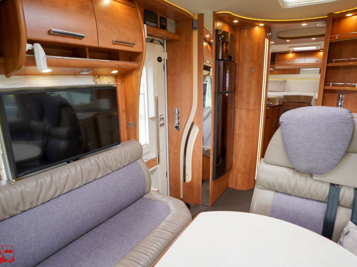 Carthago Chic C-line XL 5.5 LE Långbäddar Automat ALDE, bild 7 av 45