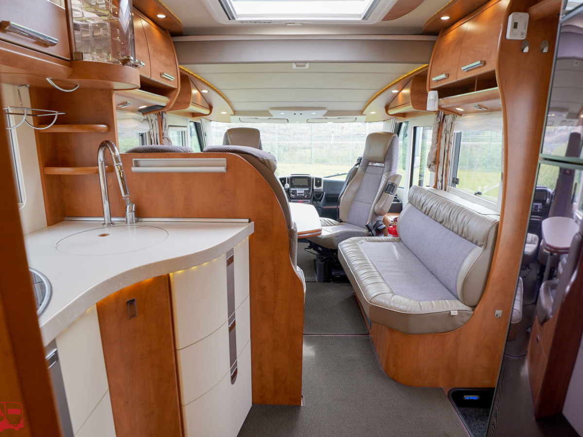 Carthago Chic C-line XL 5.5 LE Långbäddar Automat ALDE, bild 16 av 45