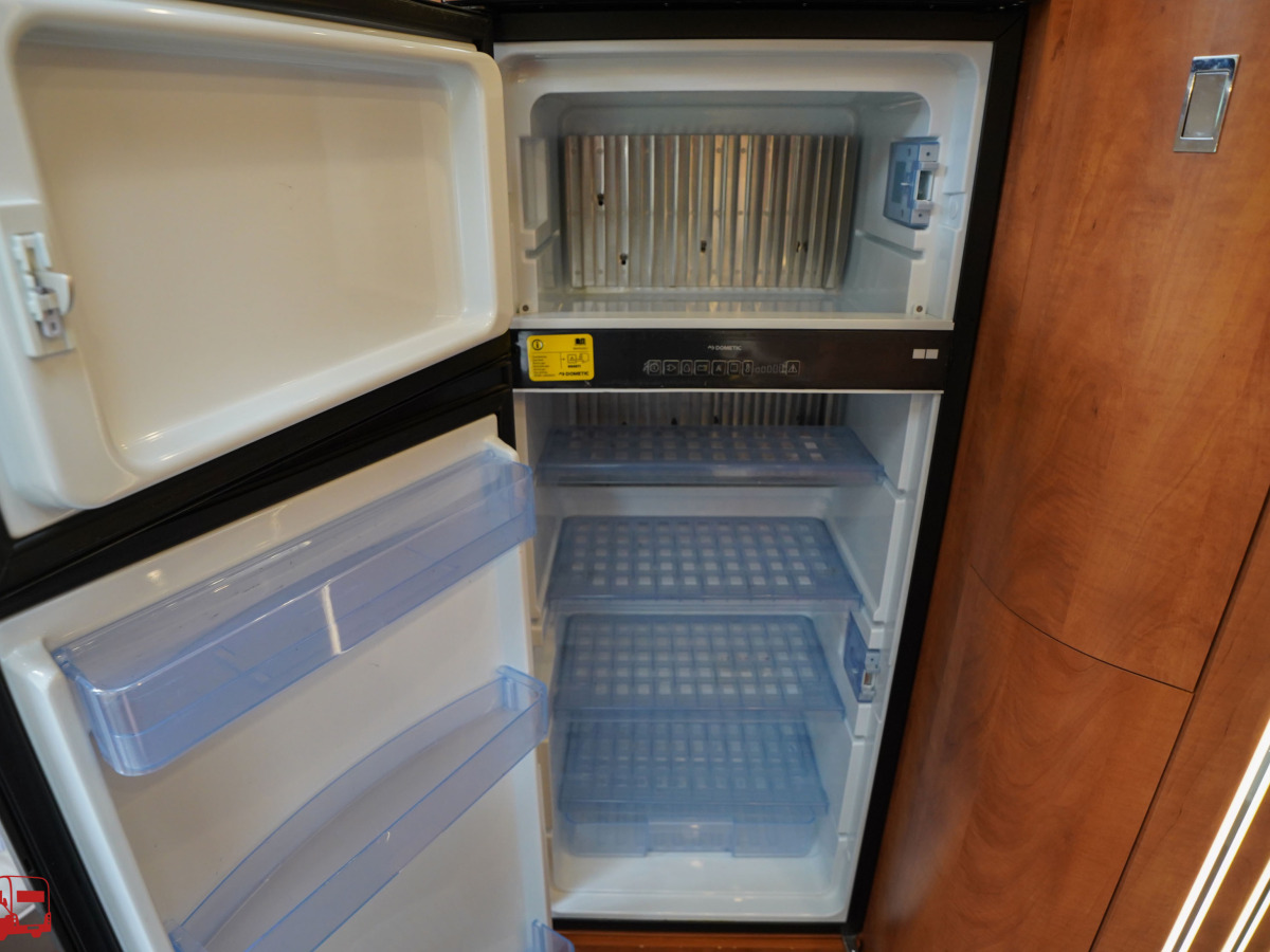 Carthago Chic C-line XL 5.5 LE Långbäddar Automat ALDE, bild 33 av 45