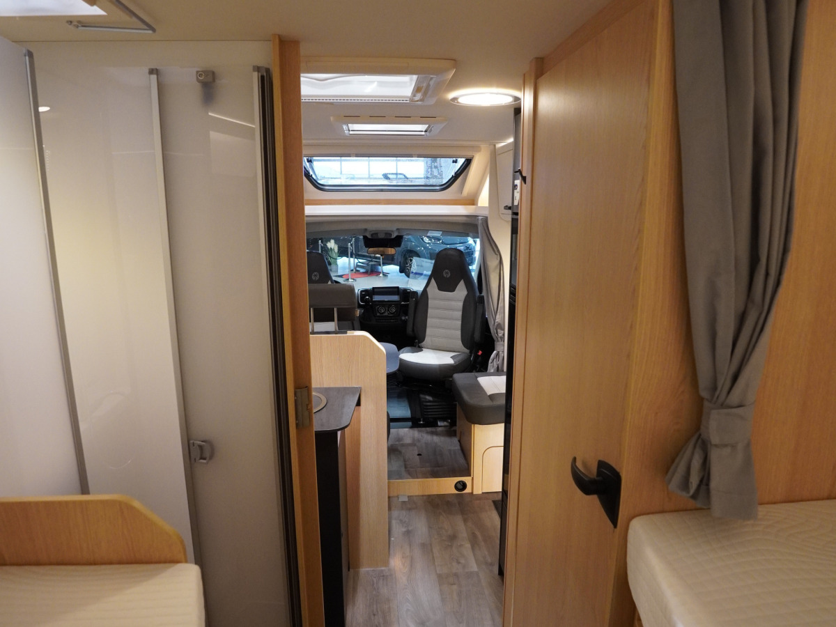 Sunlight T 68 Adventure, bild 14 av 19