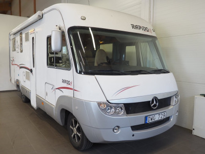 Rapido M996 Mercedes Benz I Aut I 150hk I Långbäddar