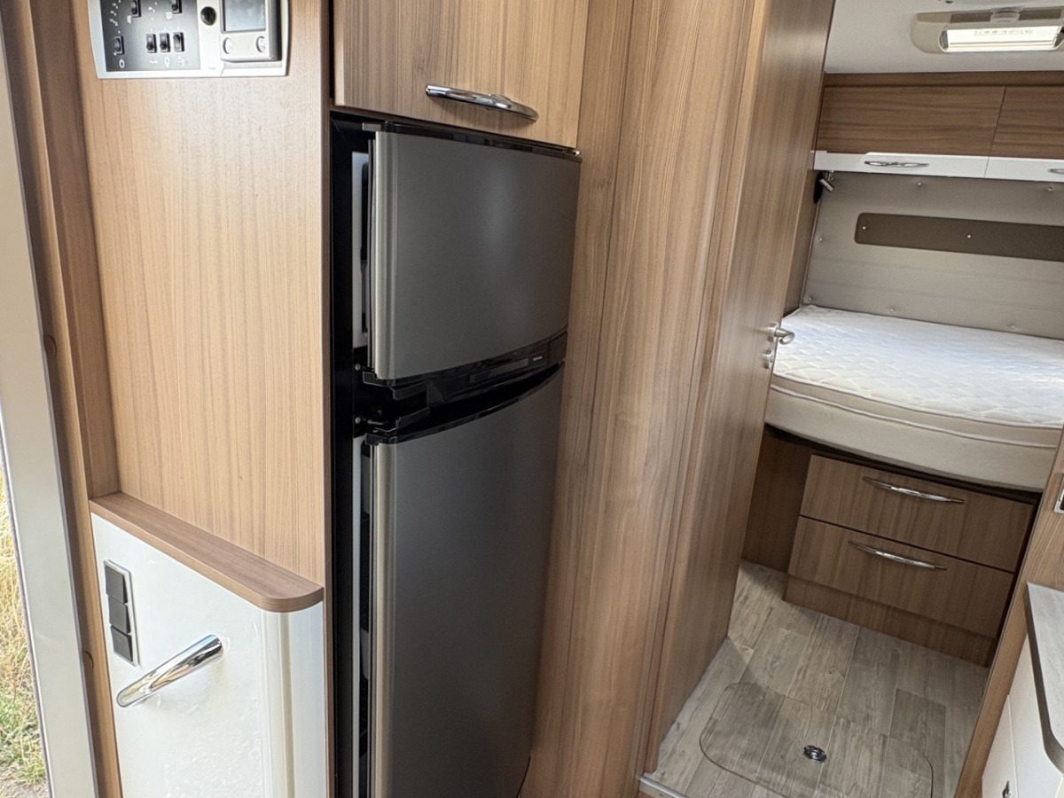 Pilote P746 C (Queensbed), bild 7 av 12