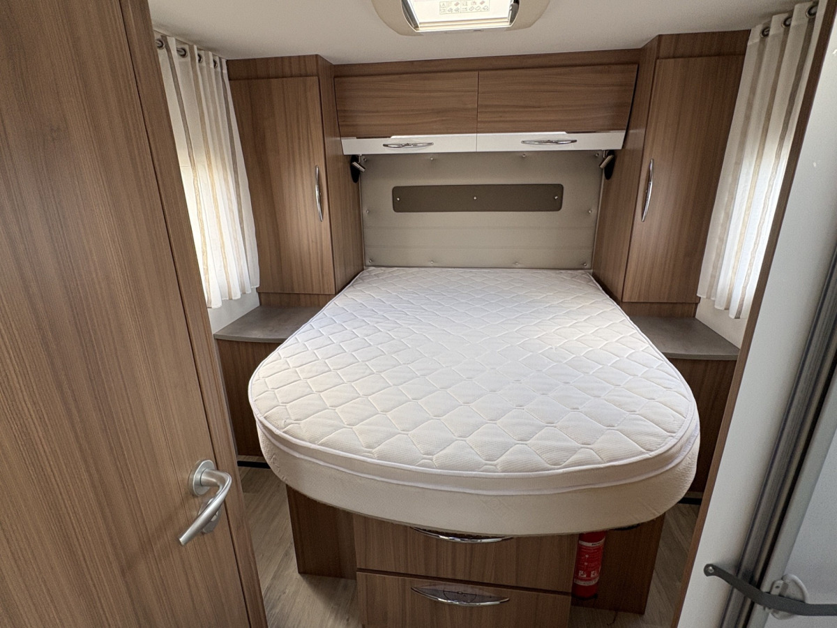 Pilote P746 C (Queensbed), bild 10 av 12
