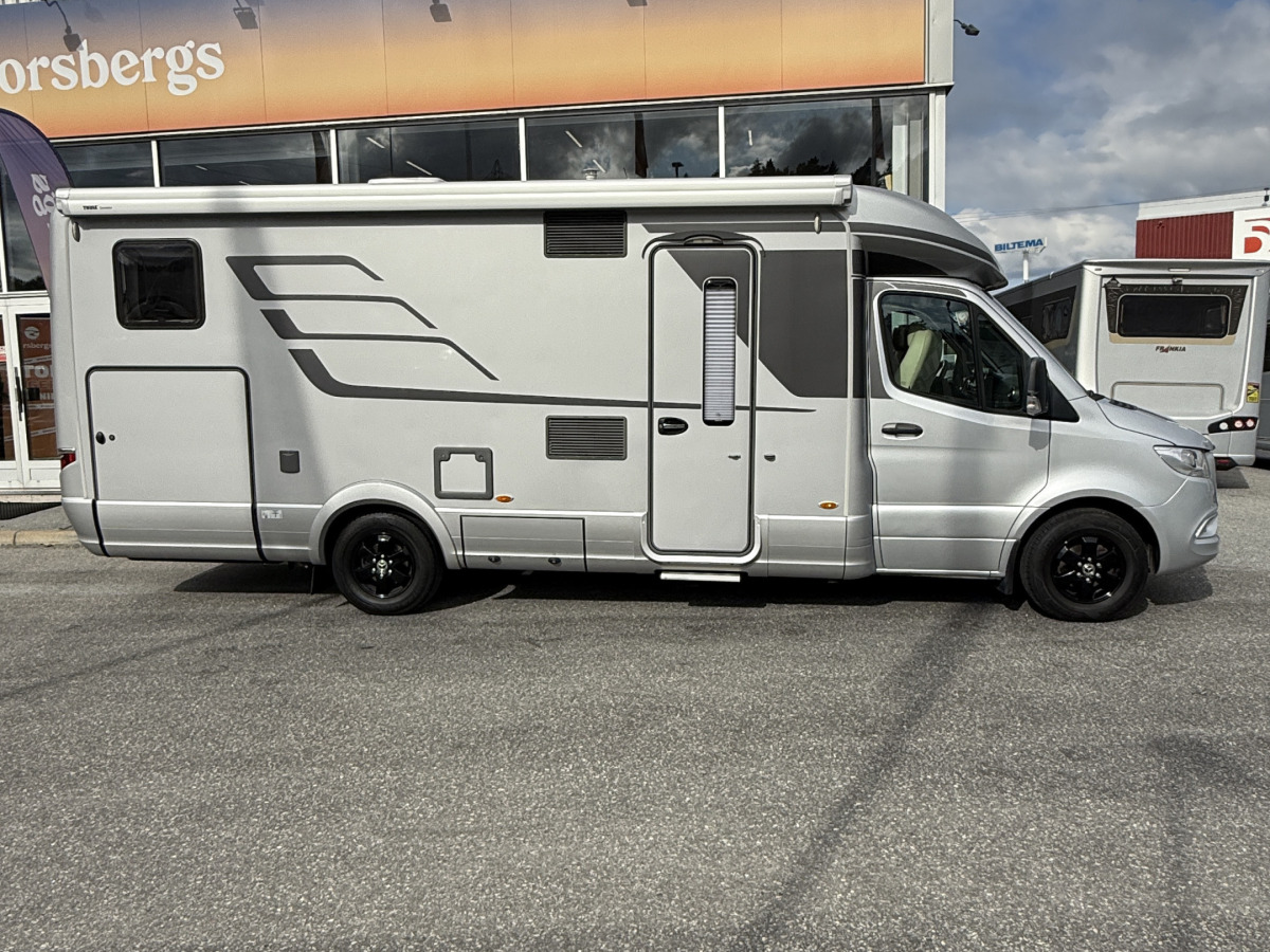 Hymer B 780 ML / AUTOMAT / ALDE / LÅNGBÄDDAR / MERCEDES, bild 2 av 28