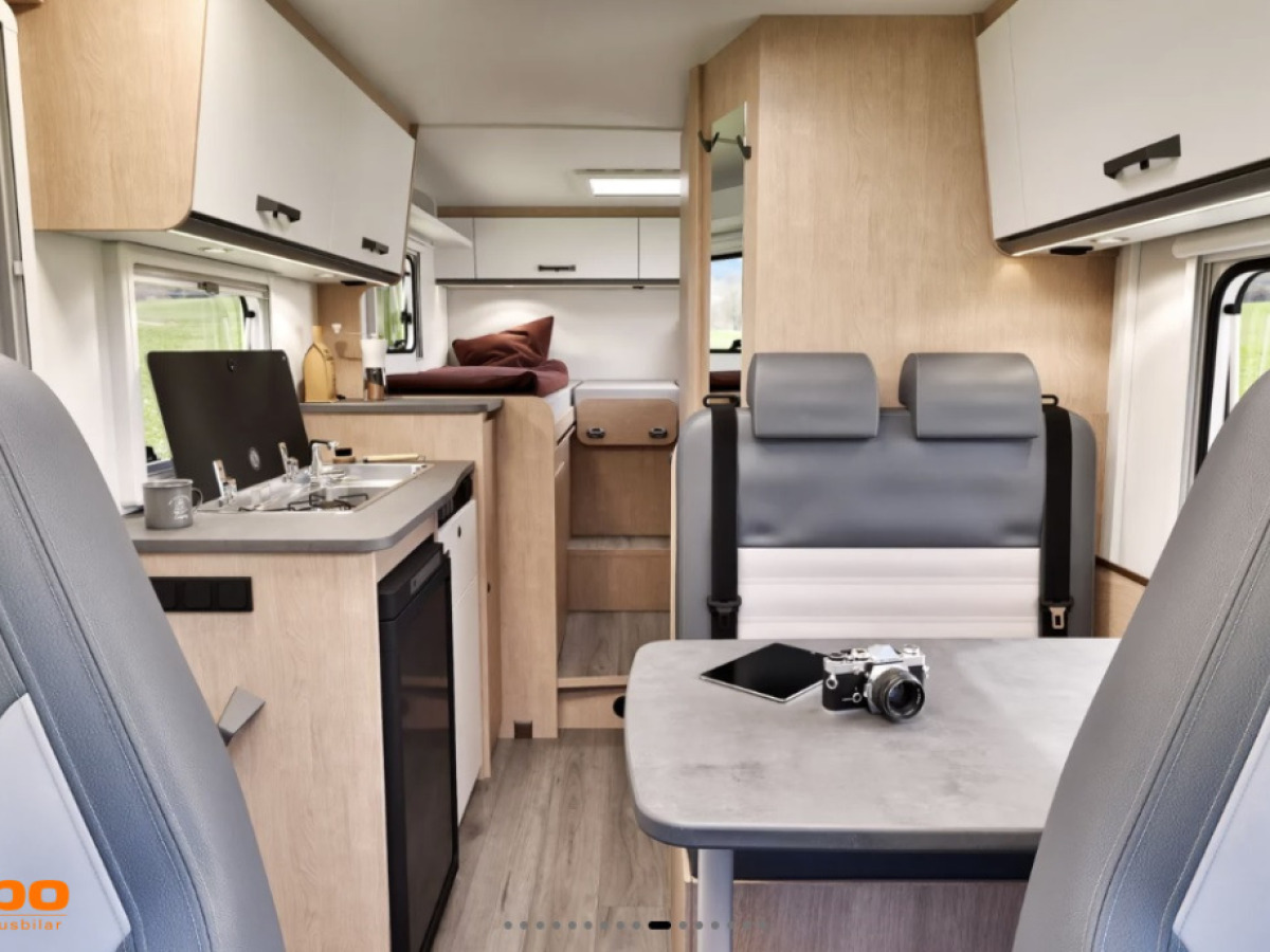 Sunlight Van V 66 Adventure, bild 2 av 3