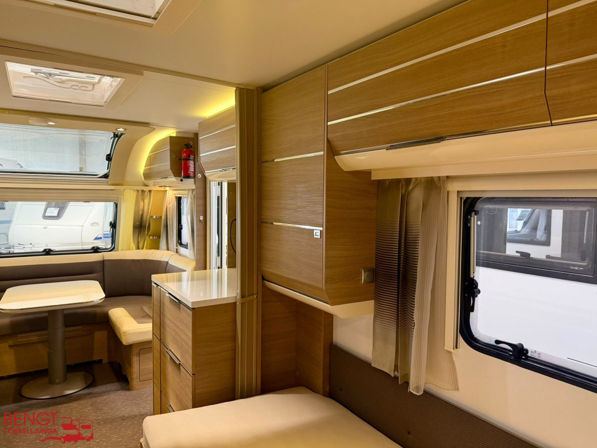 Adria ADORA 572 UT Långbäddar ALDE Lufttält, bild 8 av 22