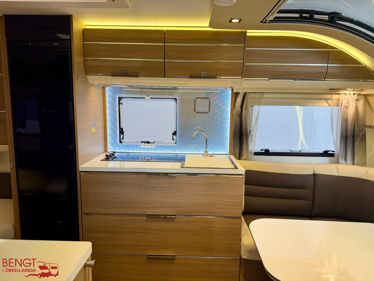 Adria ADORA 572 UT Långbäddar ALDE Lufttält, bild 11 av 22
