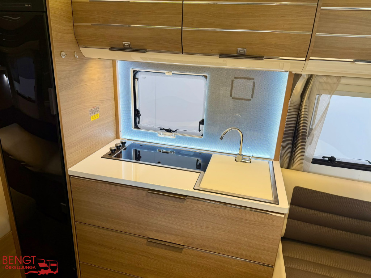 Adria ADORA 572 UT Långbäddar ALDE Lufttält, bild 12 av 22