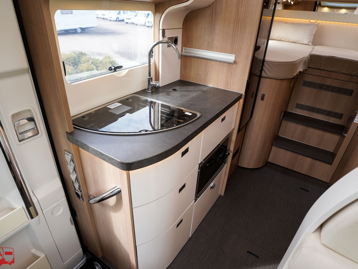 Carthago Tourer T 143 LE MERCEDES Automat, bild 9 av 42