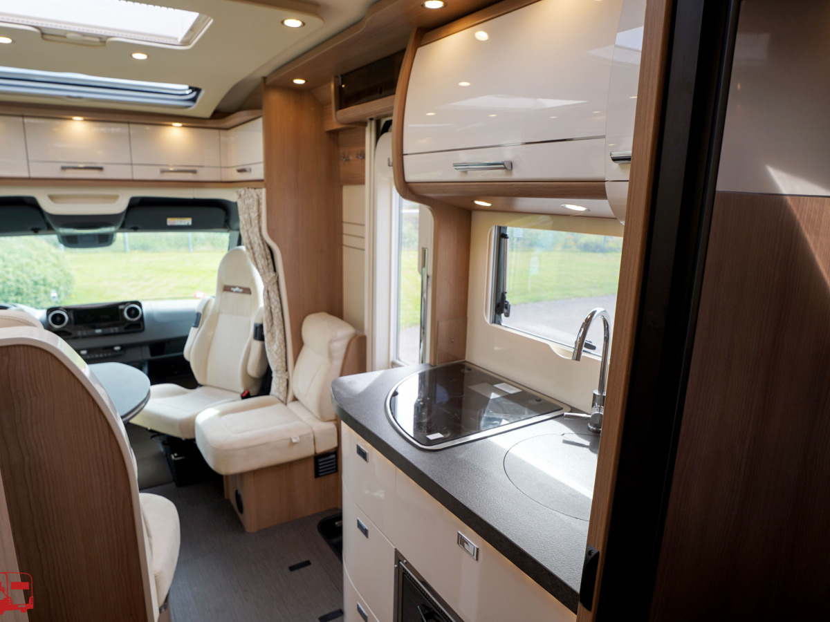 Carthago Tourer T 143 LE MERCEDES Automat, bild 17 av 42