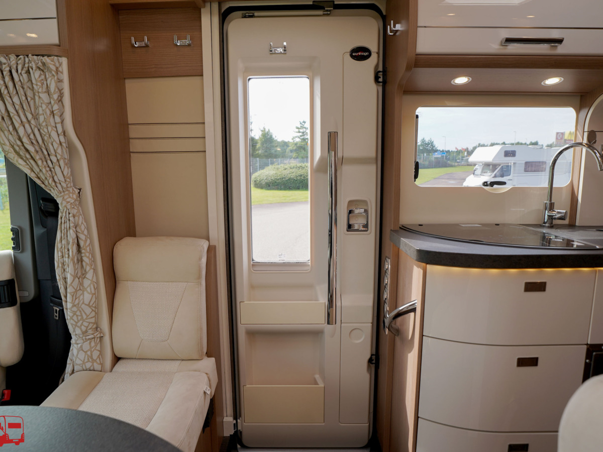 Carthago Tourer T 143 LE MERCEDES Automat, bild 19 av 42