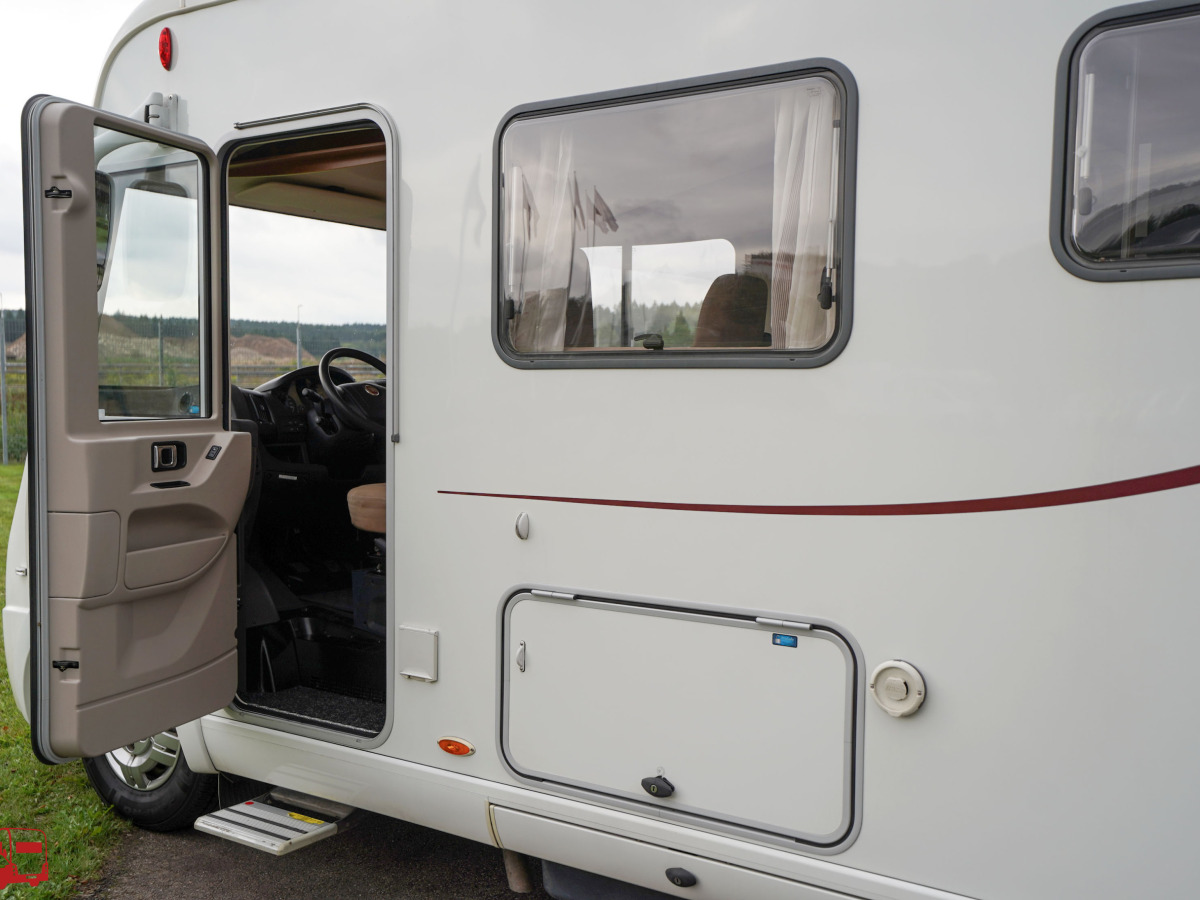 Hymer B 678 Långbäddar ALDE, bild 3 av 45