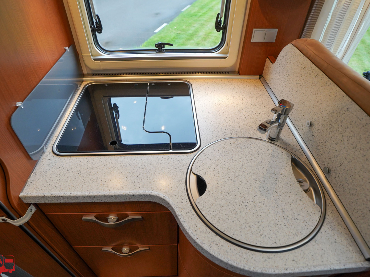 Hymer B 678 Långbäddar ALDE, bild 10 av 45