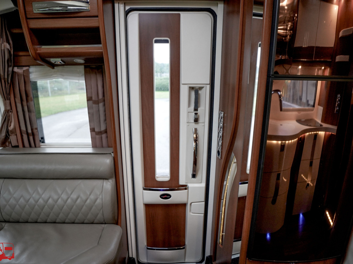 Carthago CHIC E-LINE I 50 Yachting, bild 40 av 44