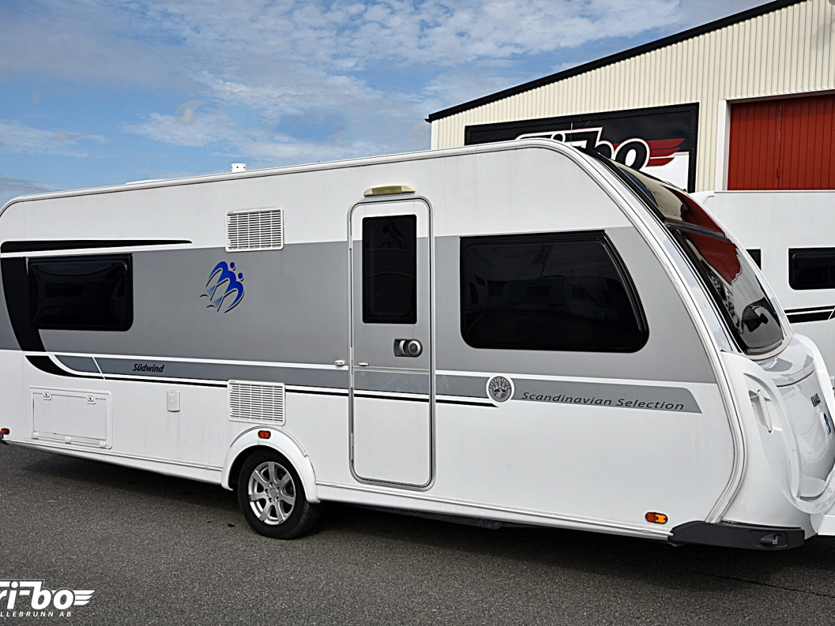 Knaus 590 UE Scandinavian Selection, Långbäddar, bild 2 av 28