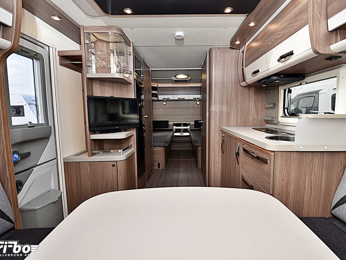 Knaus 590 UE Scandinavian Selection, Långbäddar, bild 9 av 28