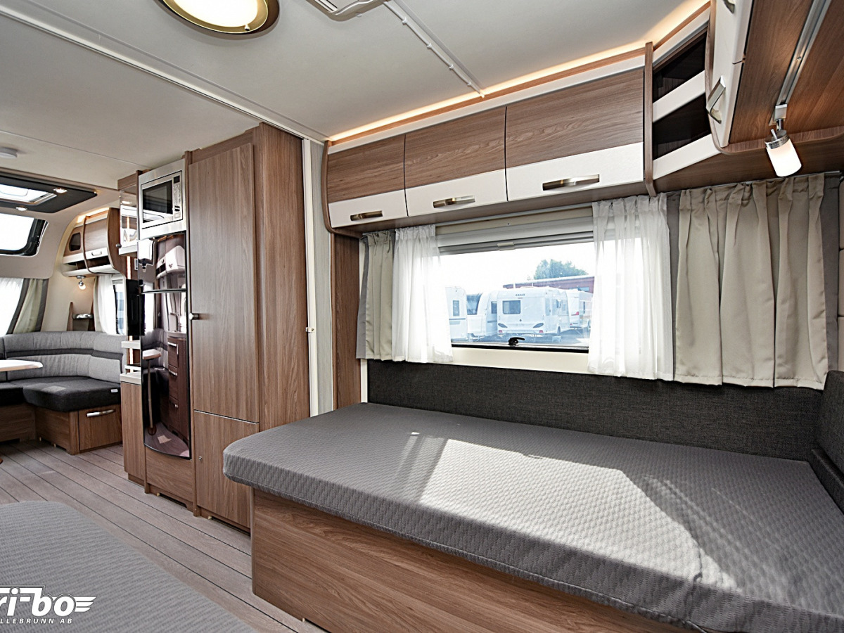 Knaus 590 UE Scandinavian Selection, Långbäddar, bild 18 av 28