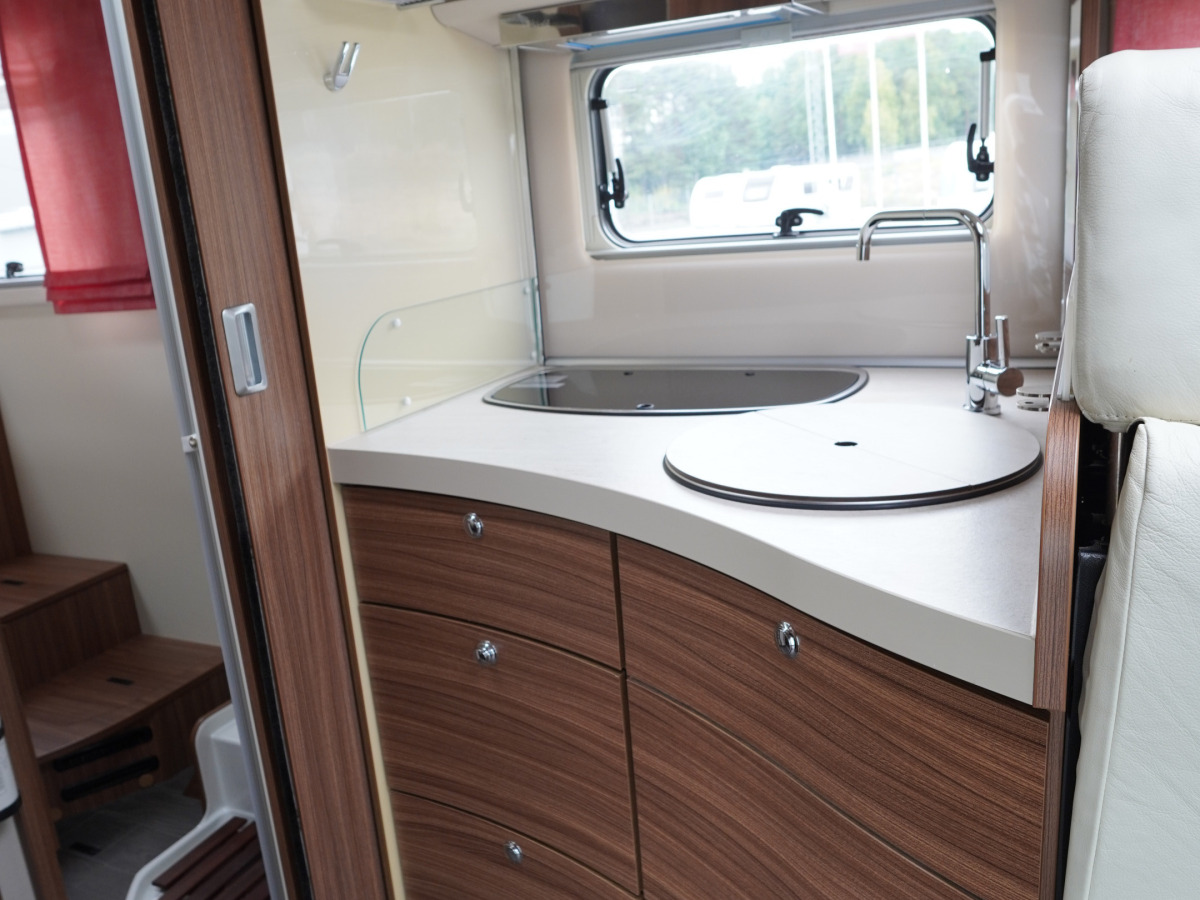Eura Mobil IL 725 QB, bild 6 av 25