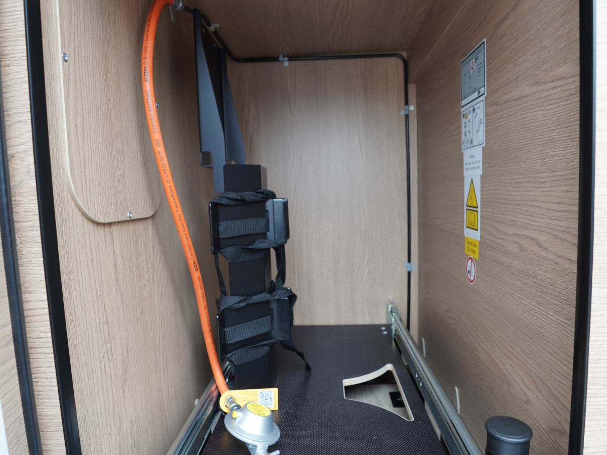Hobby ONTOUR VAN 640 ET Automat 140hk Diselpanna, bild 17 av 21