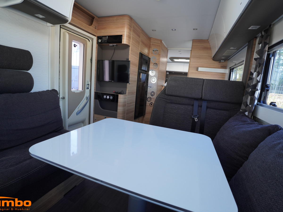 Adria SONIC SUPREME I 810SC 177hk Hydraulben Solcell, bild 3 av 30
