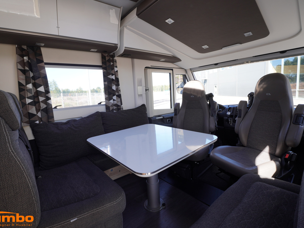Adria SONIC SUPREME I 810SC 177hk Hydraulben Solcell, bild 2 av 30