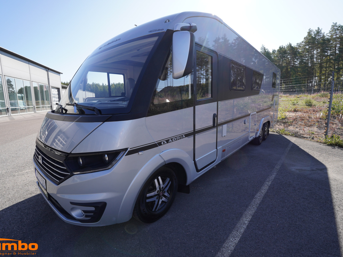Adria SONIC SUPREME I 810SC 177hk Hydraulben Solcell, bild 26 av 30