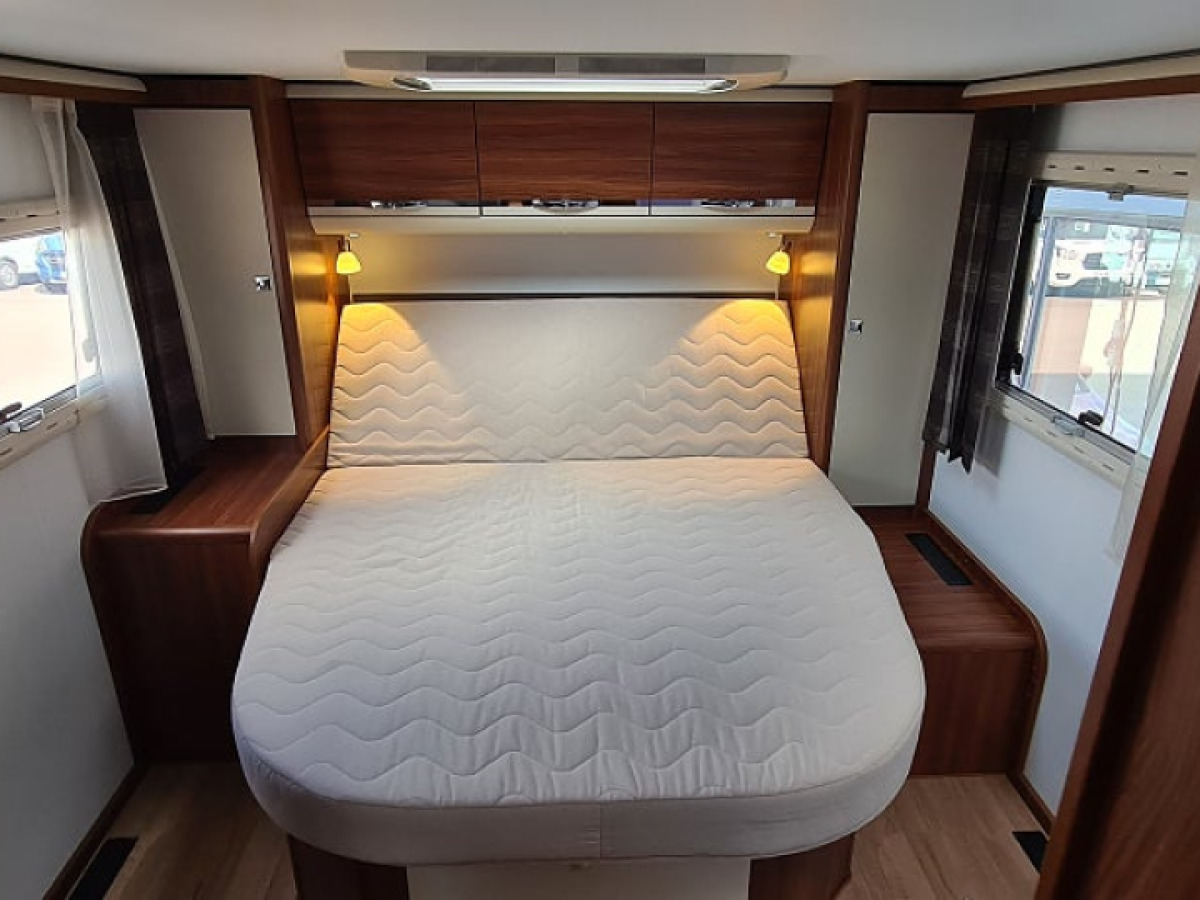 Adria Coral S 690 SL Enkelsäng, Superfint skick, bild 13 av 17