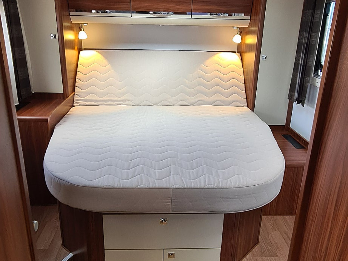 Adria Coral S 690 SL Enkelsäng, Superfint skick, bild 14 av 17