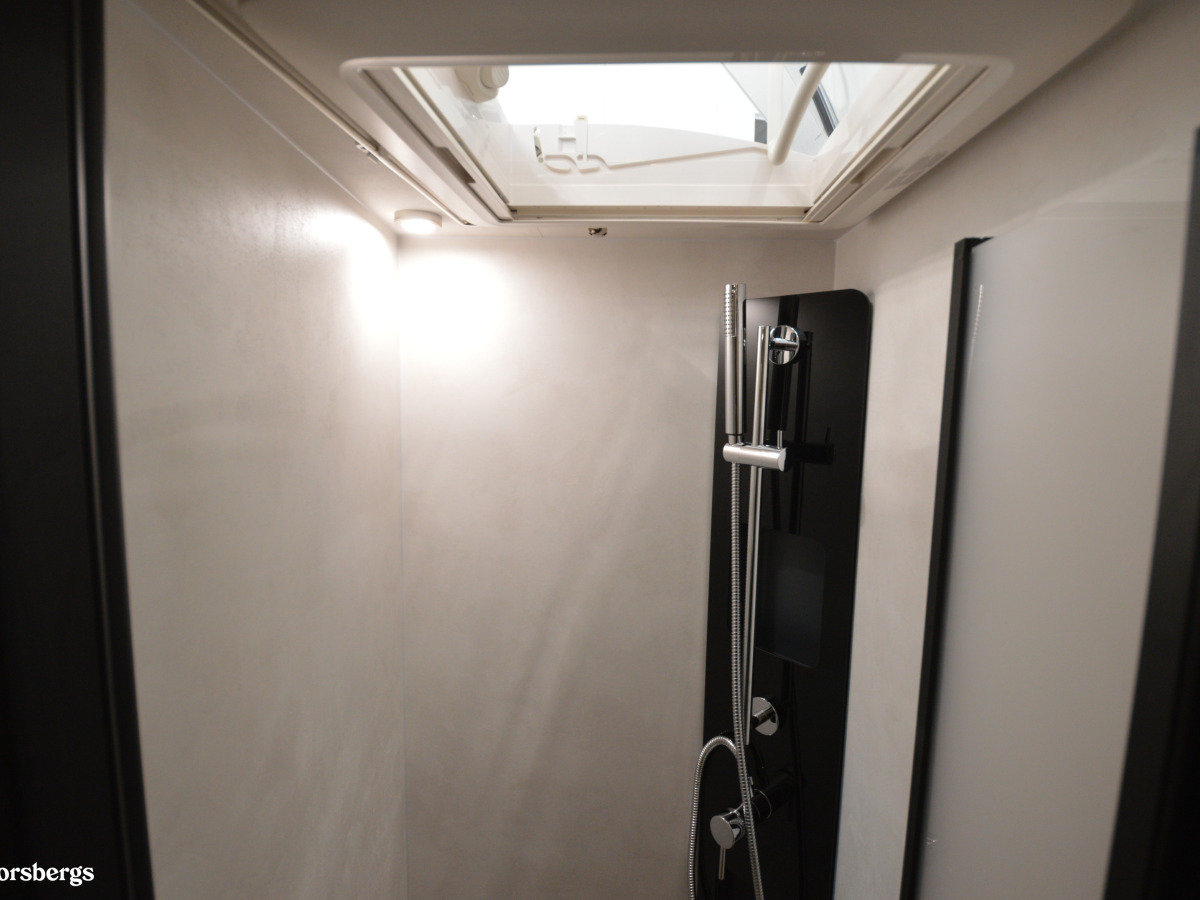 Pilote NYA G740 FGJ EVIDENC med Inverter Se den i hallen nu, bild 17 av 49