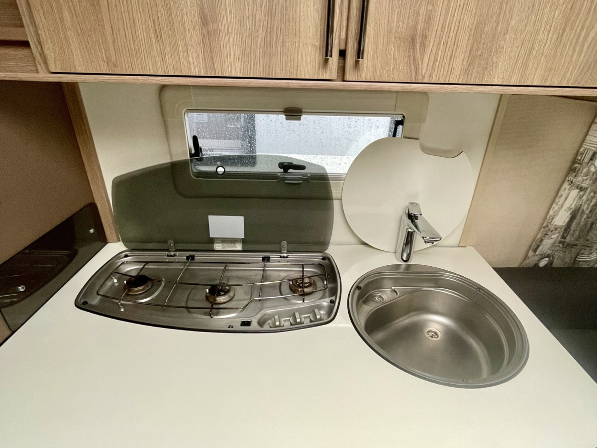 KABE CLASSIC 660GDL KS / ALDE / FÖRTÄLT / BARNKAMMARE / AC, bild 21 av 29