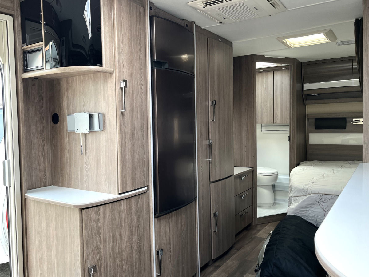 KABE IMPERIAL 600 XL KS // Den här pärlan är helt rätt i vinter, välkommen in, bild 13 av 19