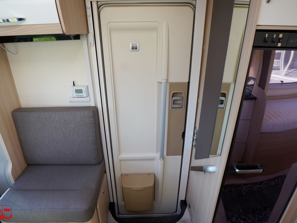 Bürstner Nexxo T 720 Låga enkelsängar, bild 19 av 39