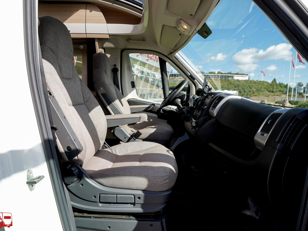 Bürstner Nexxo T 720 Låga enkelsängar, bild 39 av 39