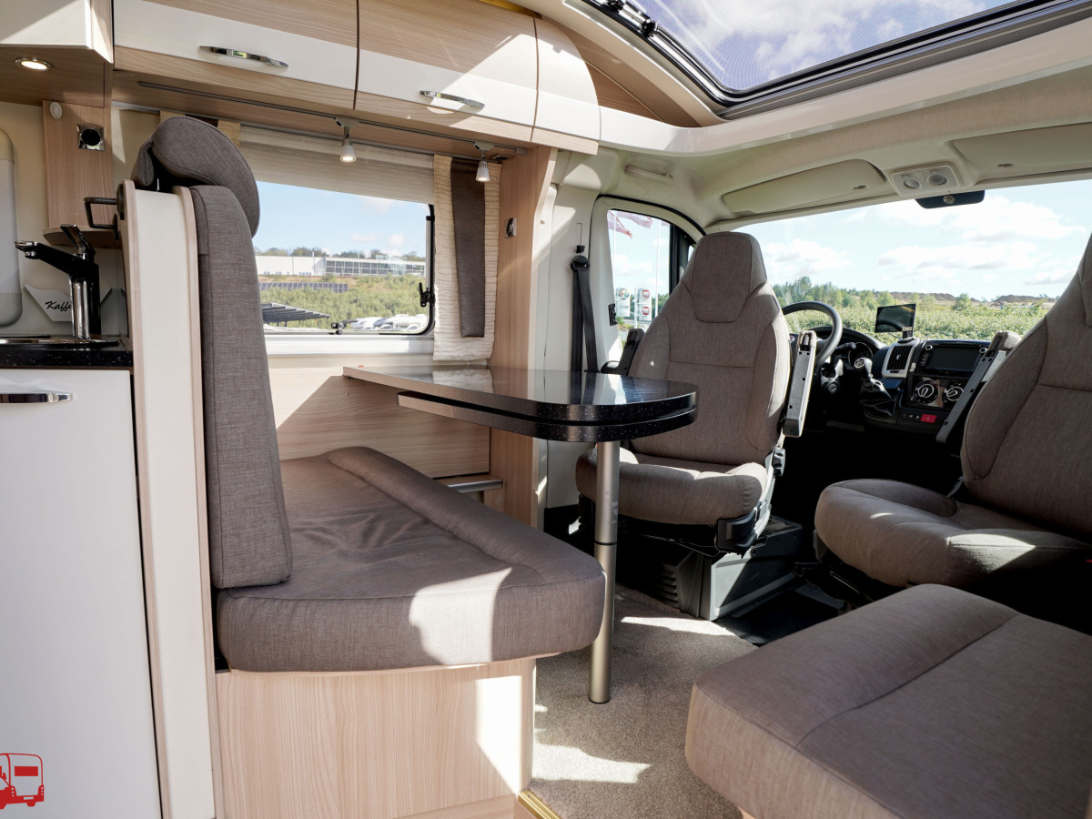 Bürstner Nexxo T 720 Låga enkelsängar, bild 29 av 39