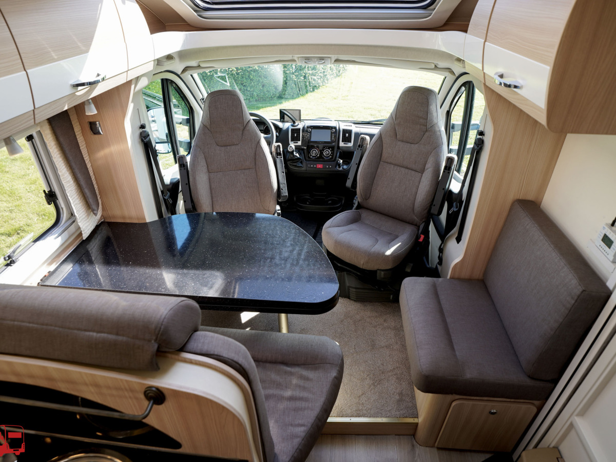 Bürstner Nexxo T 720 Låga enkelsängar, bild 30 av 39