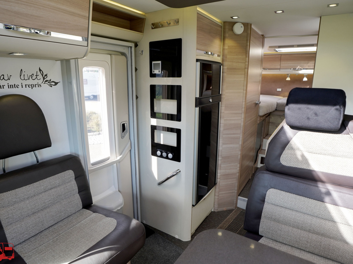 Adria Coral S 670 SL Långbäddar ALDE, bild 7 av 40