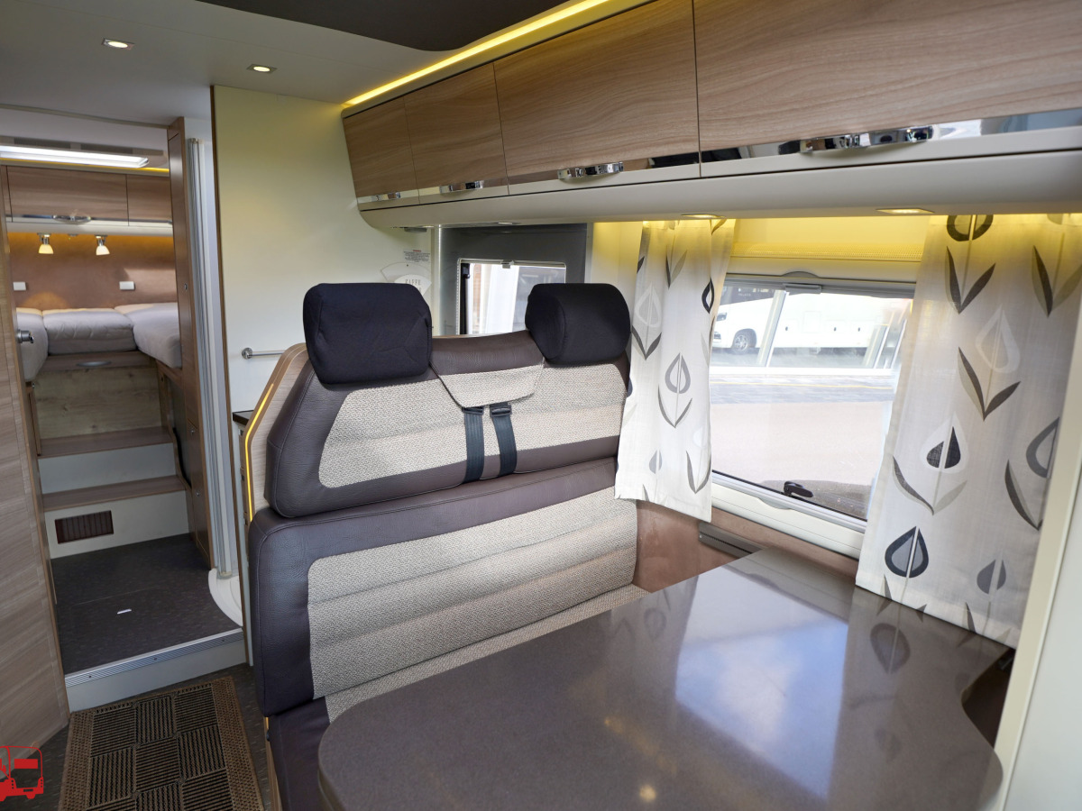 Adria Coral S 670 SL Långbäddar ALDE, bild 8 av 40