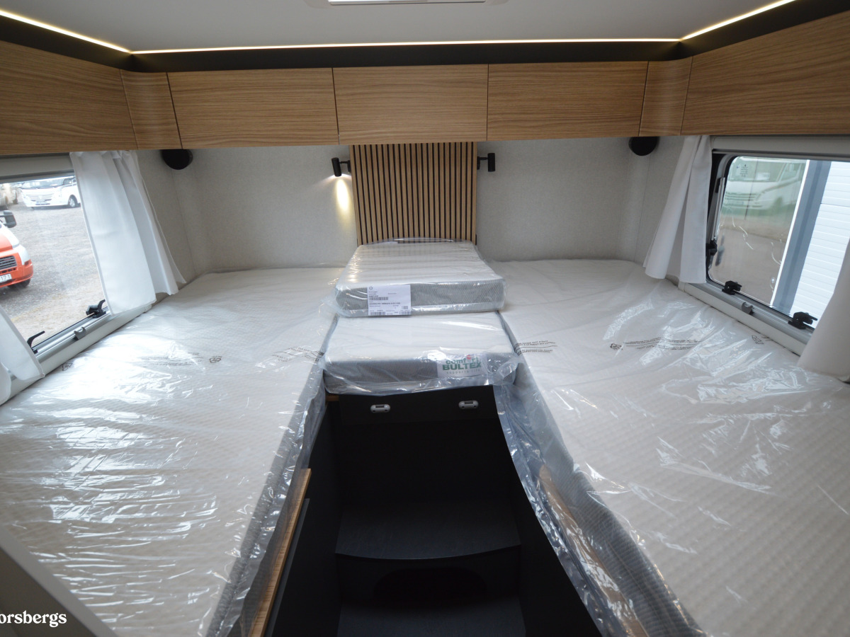 Pilote P740 FGJ EVIDENC/Nu finns den i hallen, bild 9 av 35