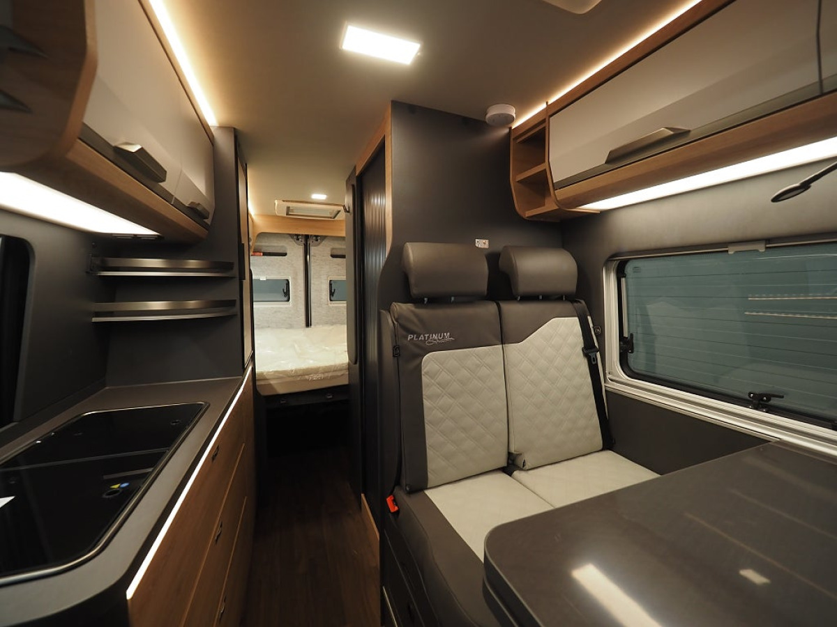 Knaus BoxLife 600 MQ AUT I Golvvärme I Platinum Selection I B-kort, bild 8 av 20