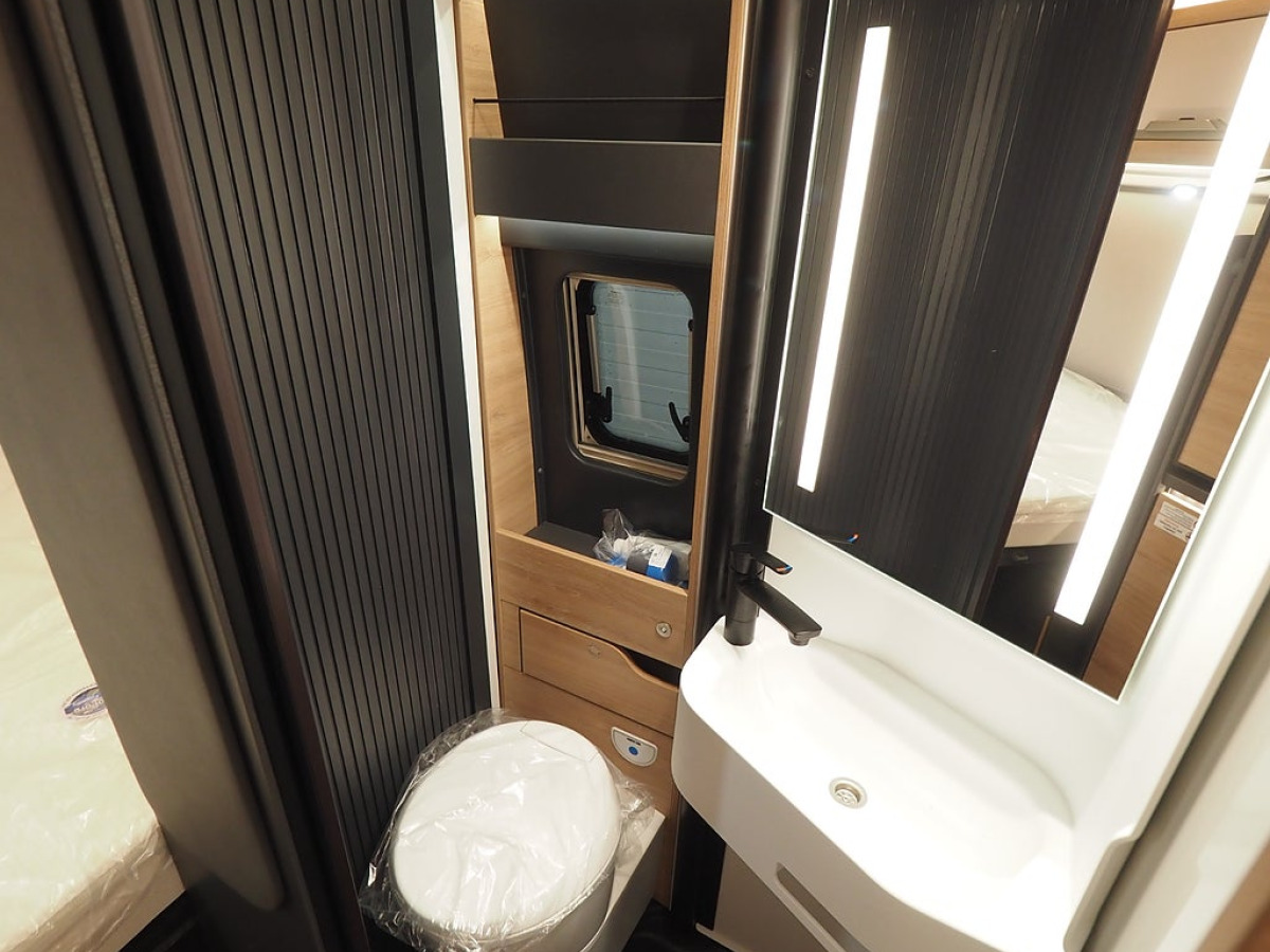 Knaus BoxLife 600 MQ AUT I Golvvärme I Platinum Selection I B-kort, bild 15 av 20