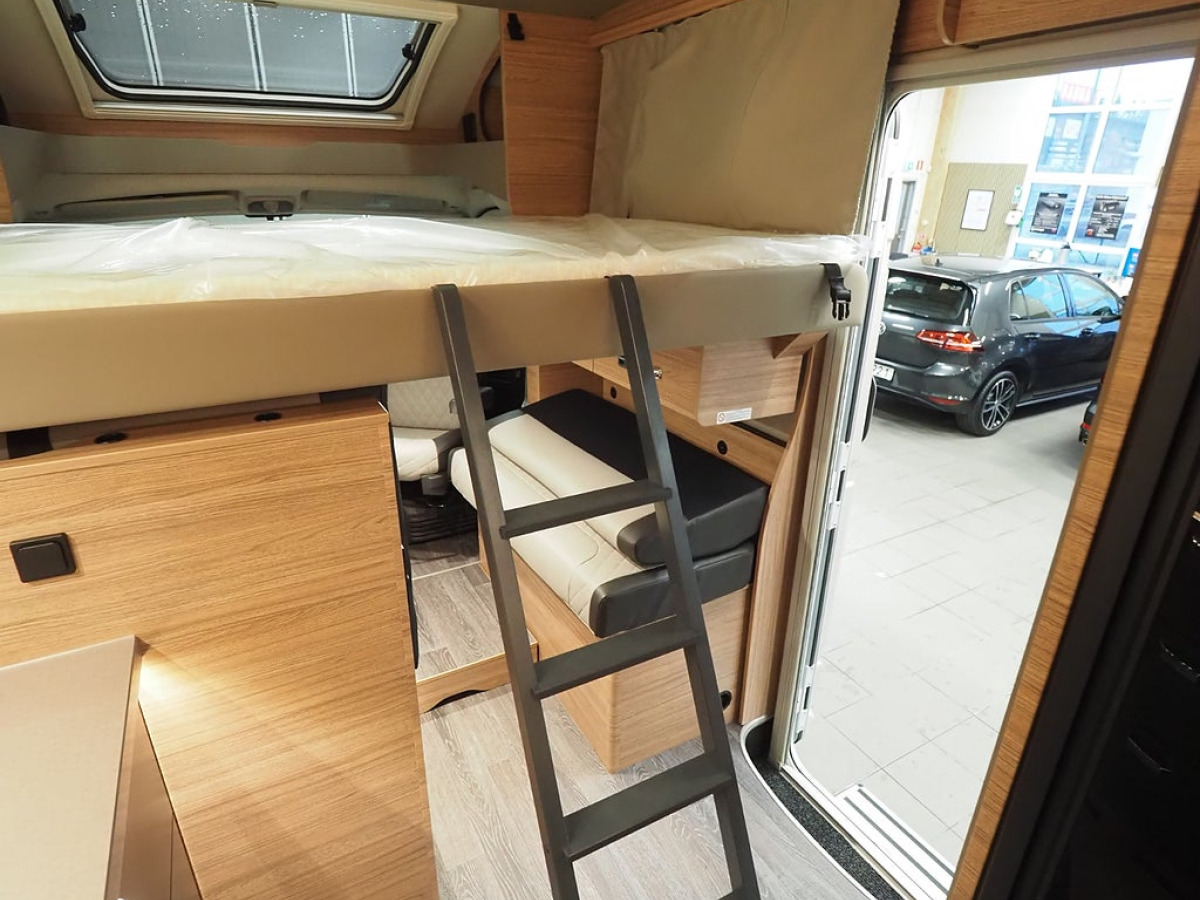 Weinsberg CaraSuite 650 MF Mässerbjudande I AUT 3500kg Loungepaket, bild 19 av 21