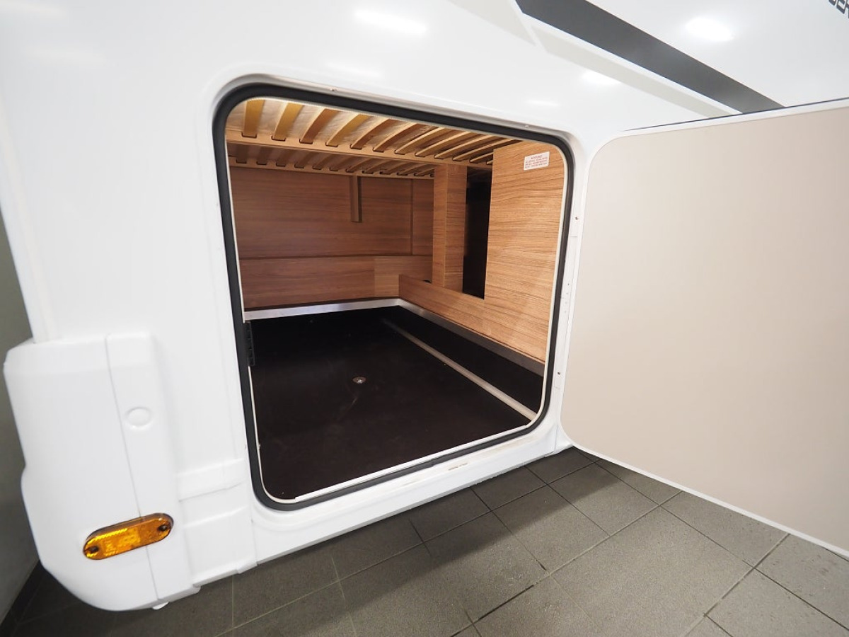 Weinsberg CaraSuite 650 MF Mässerbjudande I AUT 3500kg Loungepaket, bild 21 av 21