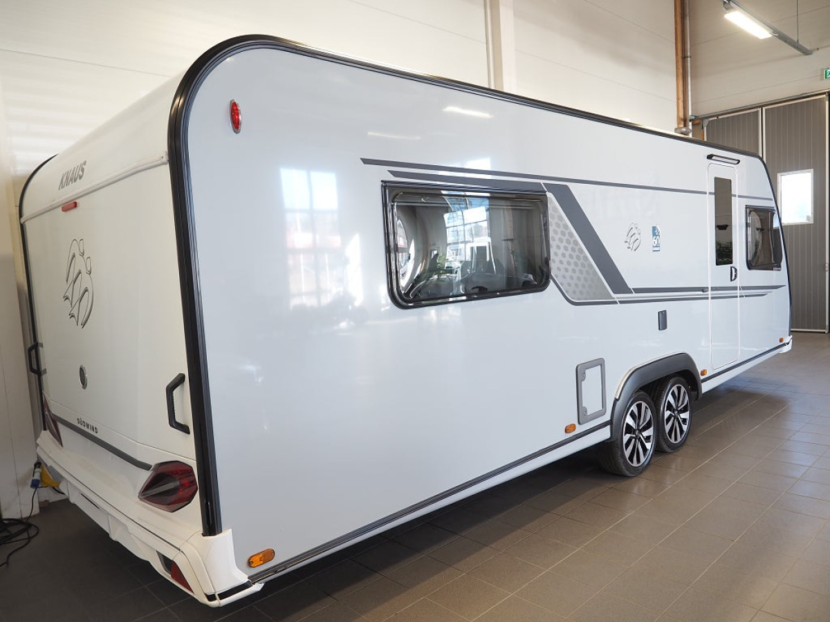 Knaus Südwind 650 UX 60 Year Mässerbjudande 2559-/mån I ALDE I Queenb, bild 3 av 16