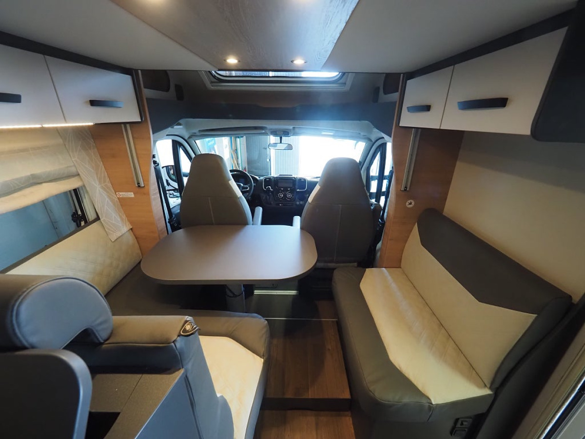 Knaus Lve Wave 700 MEG Platinum Selection Mässerbjudande I AUT I L-s, bild 8 av 21