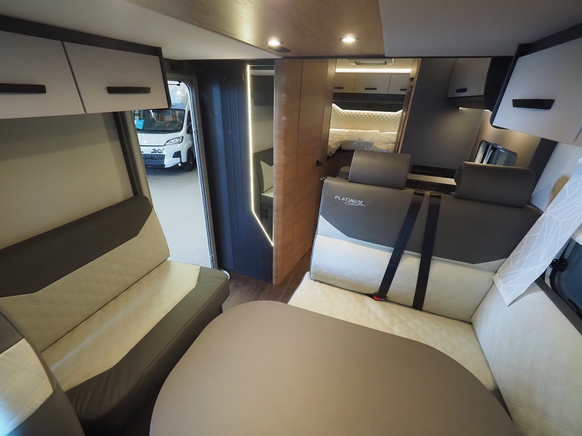 Knaus Lve Wave 700 MEG Platinum Selection Mässerbjudande I AUT I L-s, bild 16 av 21