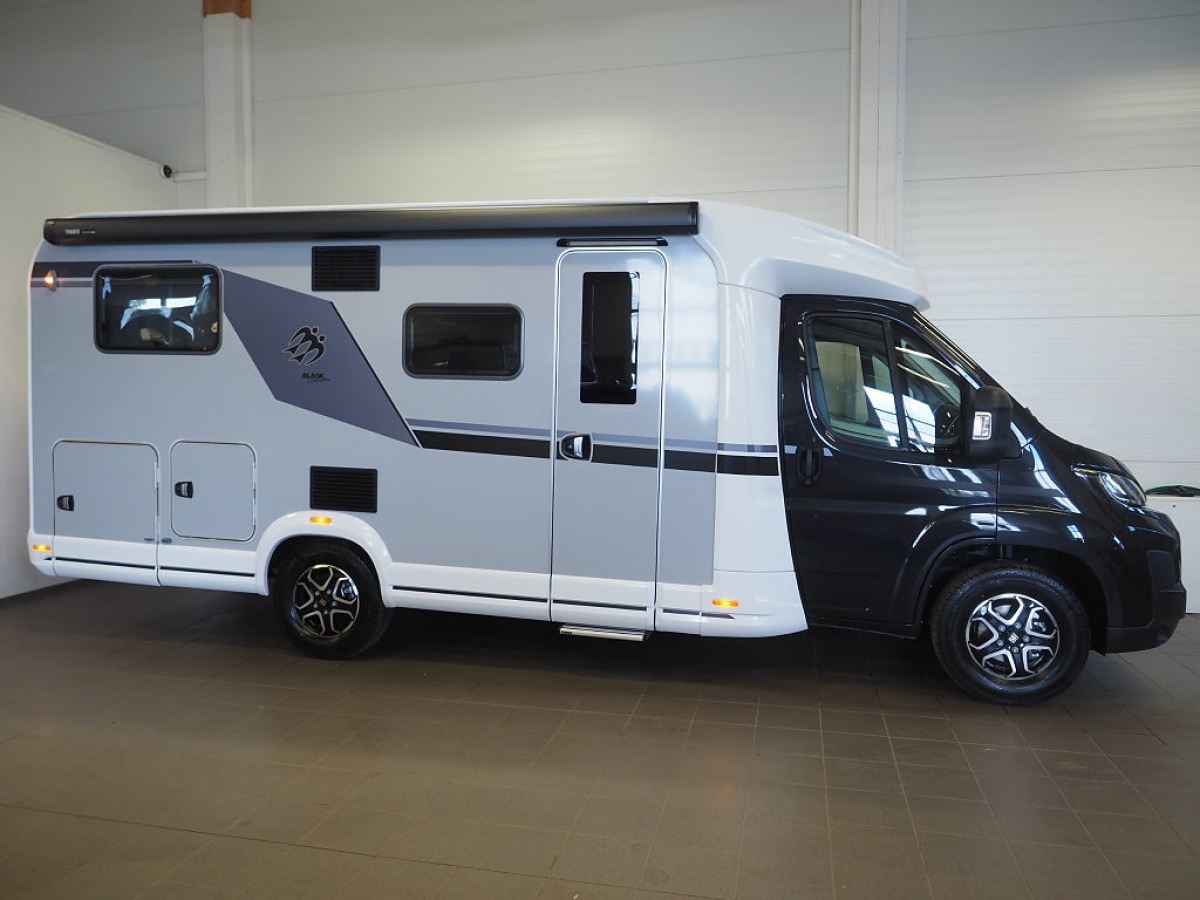 Knaus Lve Ti 650 MEG Black Selection Mässerbjudande I Låga Långbäddar, bild 2 av 28