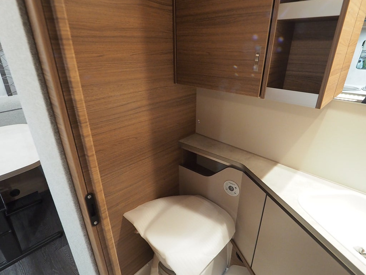 Knaus Sport 500 EU Mässerbjudande 1759-/mån I Design-Paket I Golvvärm, bild 10 av 12