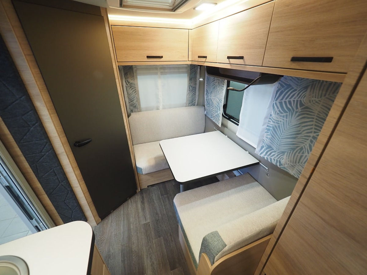 Weinsberg Caraone 390 QD Mässerbjudande 1493-/mån I 390 QD I 1150kg, bild 7 av 14