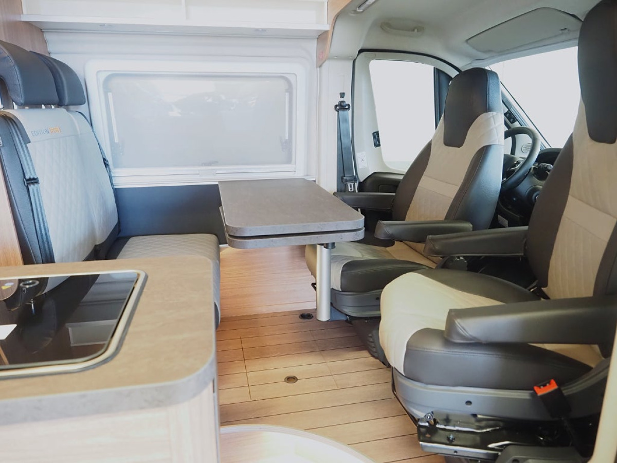 Weinsberg CaraBus 600 MQH Mässerbjudande I AUT I 3500kg I Truma Diesel E, bild 7 av 25
