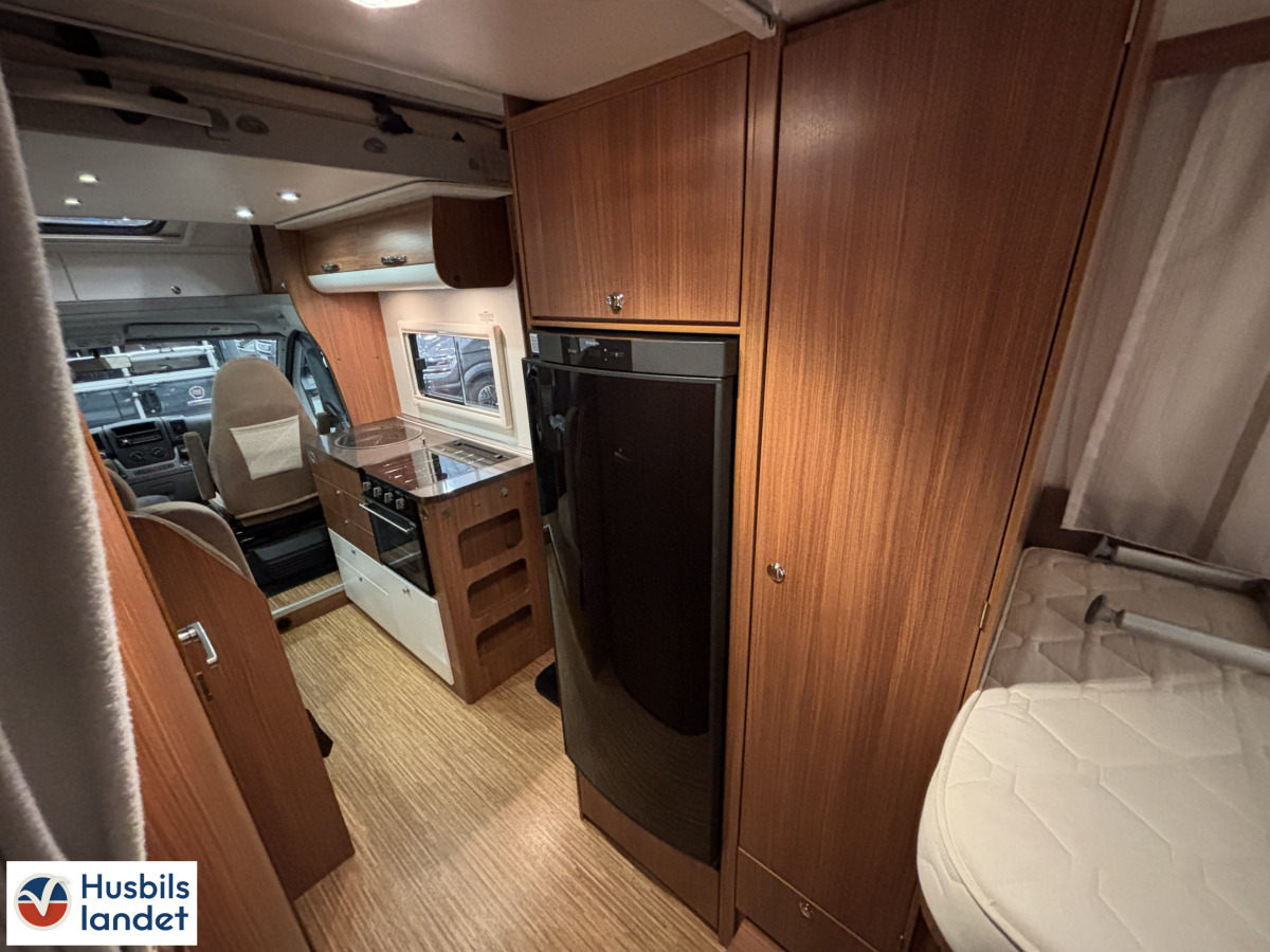 Adria MATRIX M 680SL, bild 7 av 11